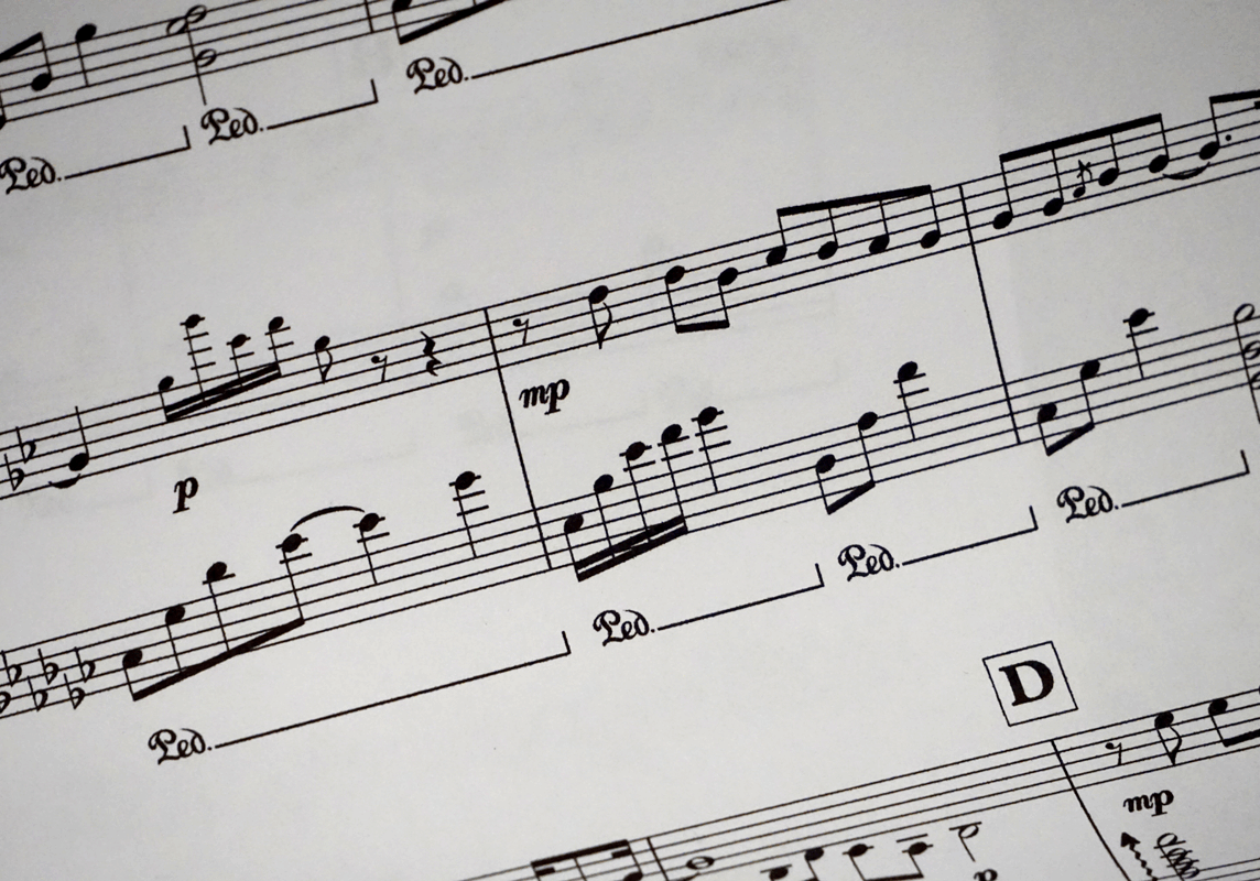 black-and-white-keys-music-534283 black-and-white-keys-music-534283